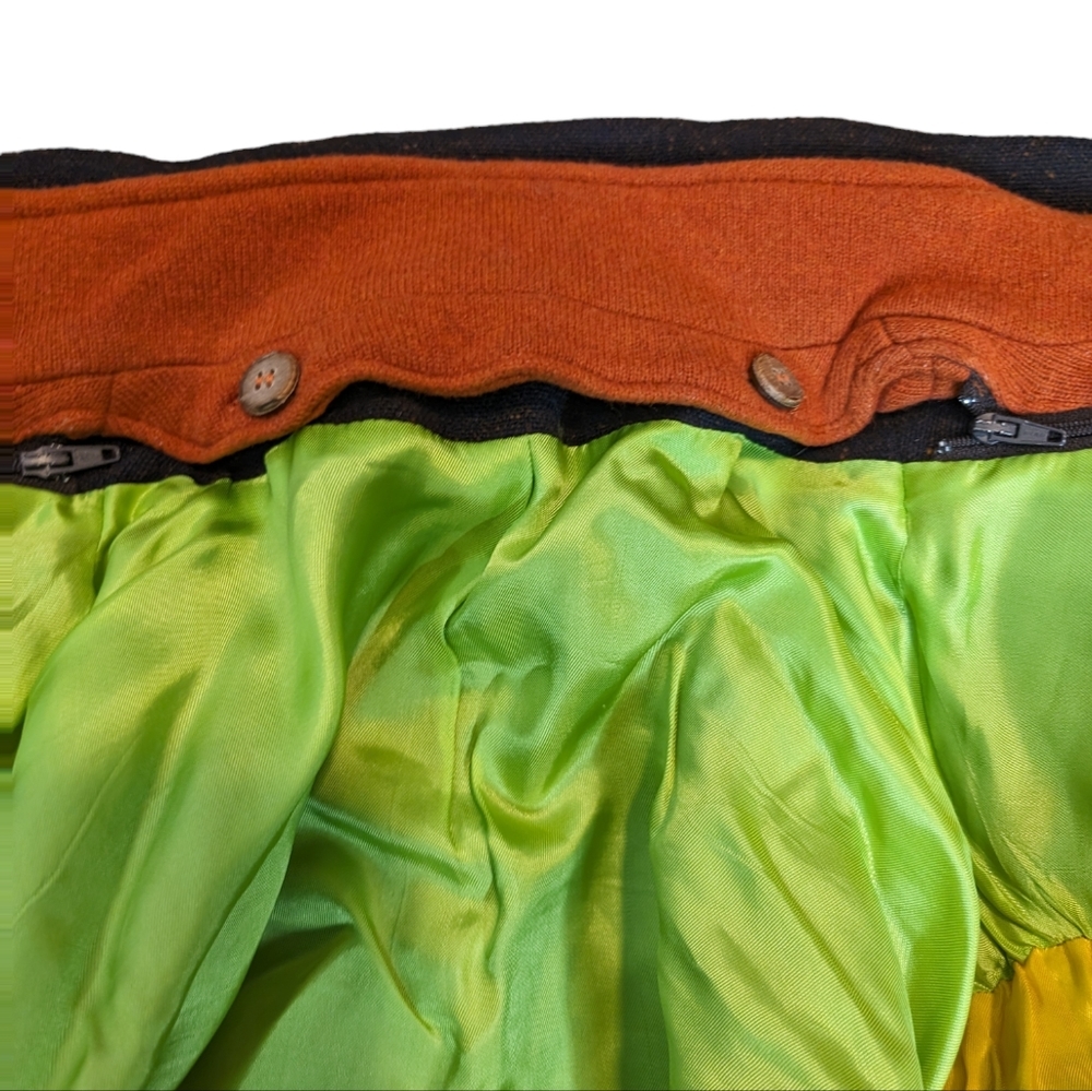 Elegant Men's Blazer with Orange Highlights - Picture 7 of 13